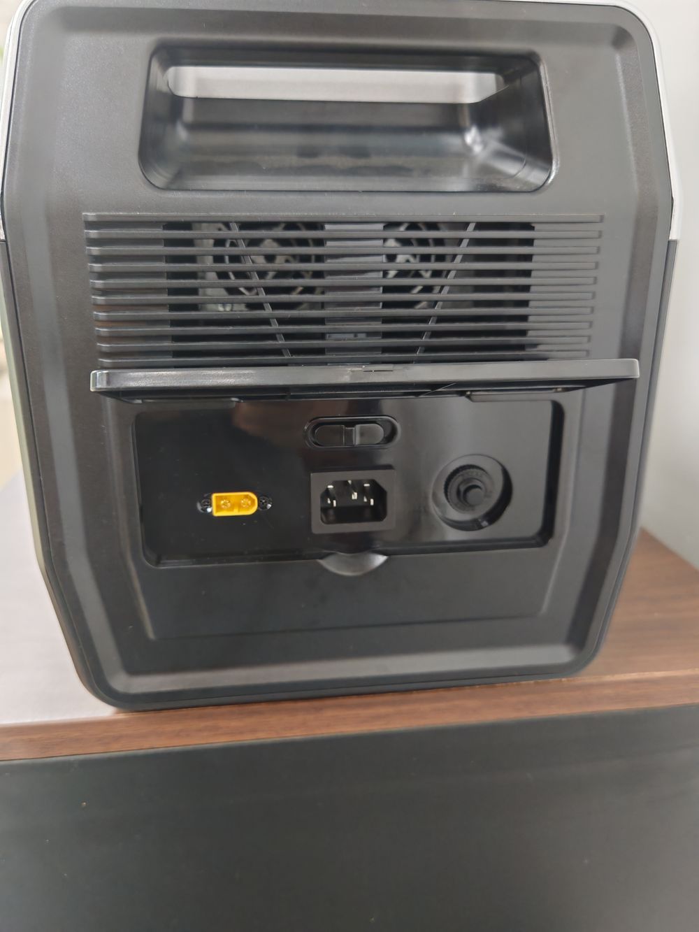 Newen XPower 1000 view 7